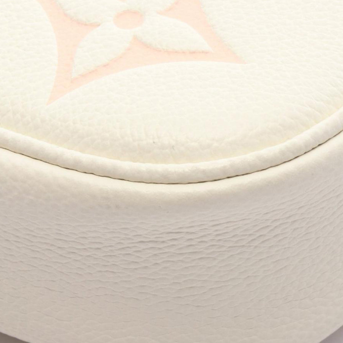 Louis Vuitton Monogram Empreinte Giant Ivy Wallet on Chain — White