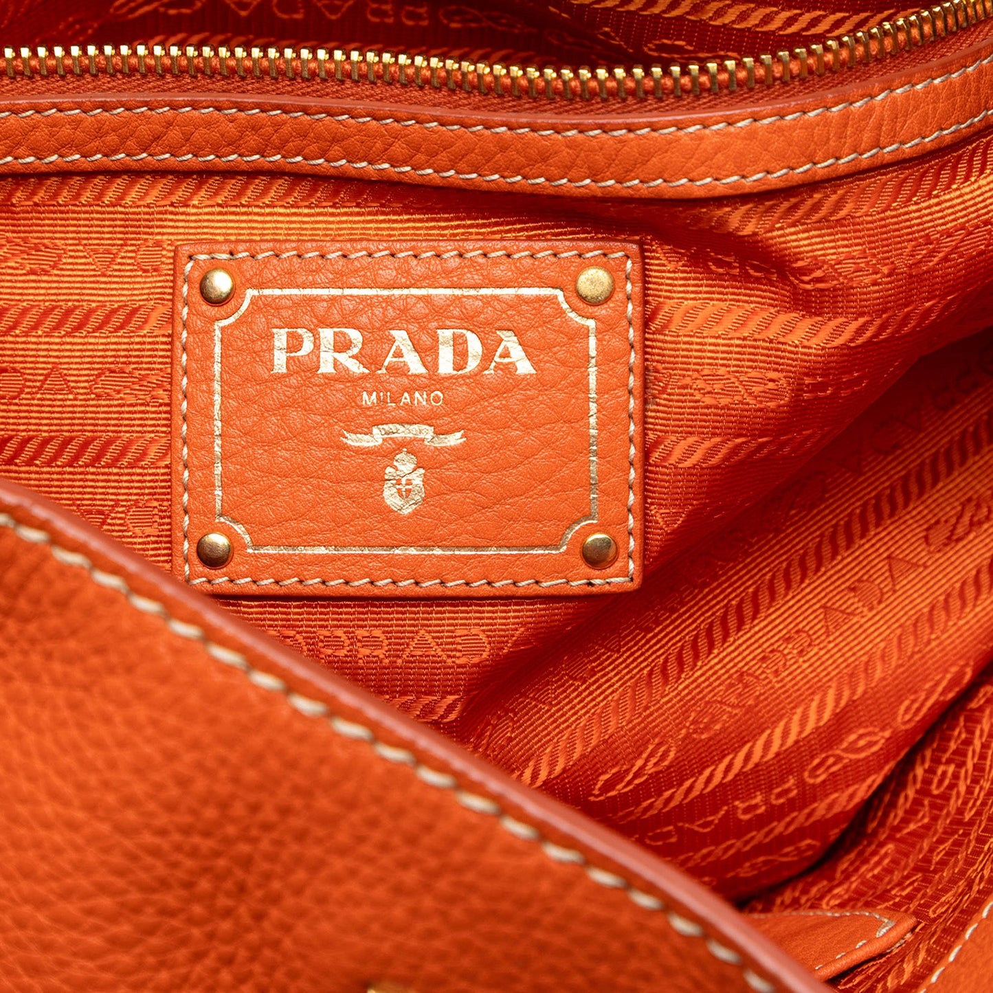 Prada Vitello Daino Hobo