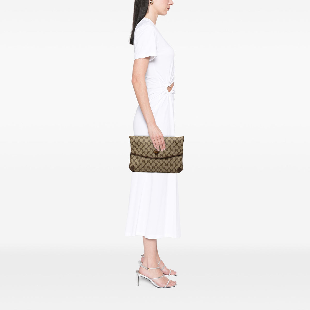Gucci GG Supreme Flap Clutch