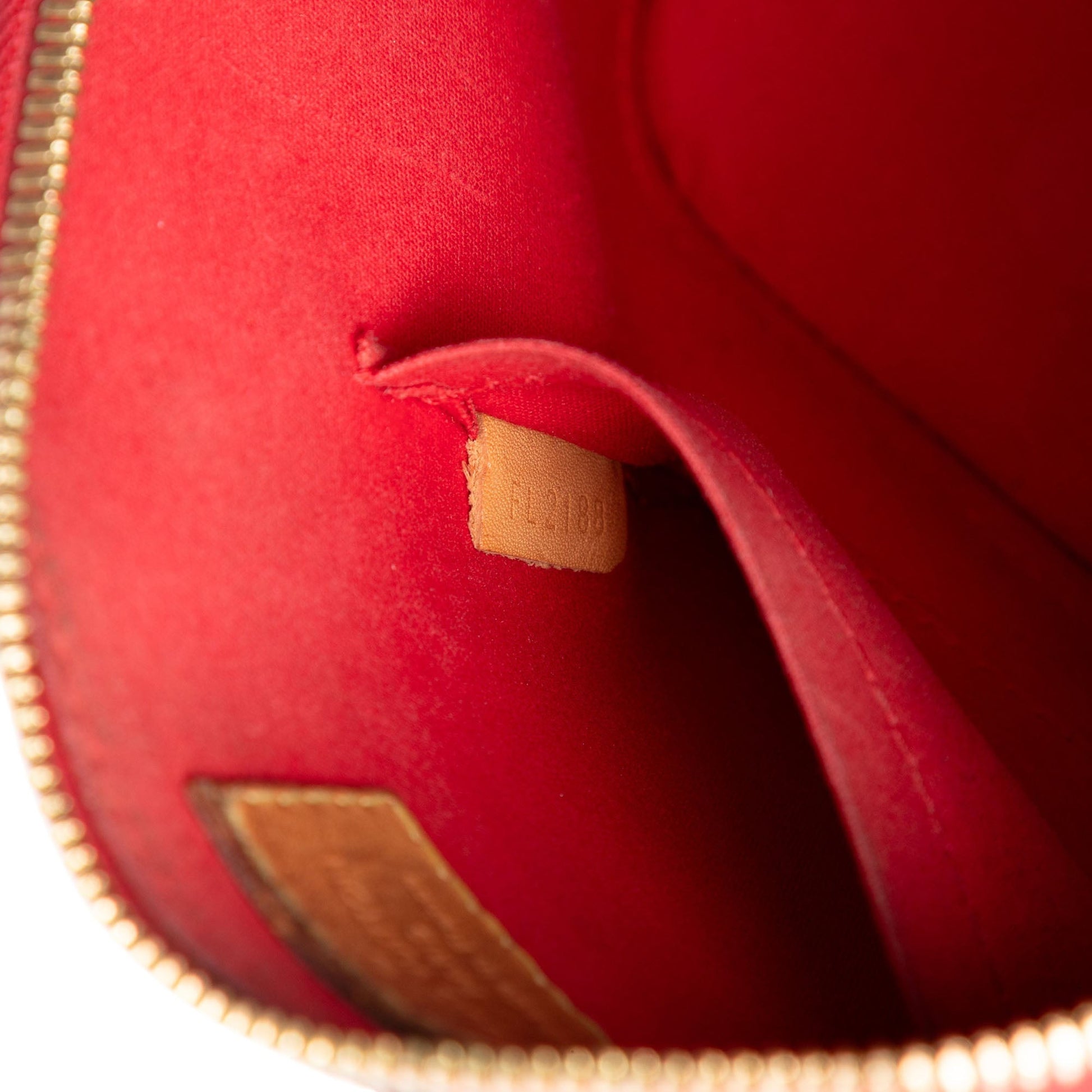 Louis Vuitton Monogram Vernis Alma BB