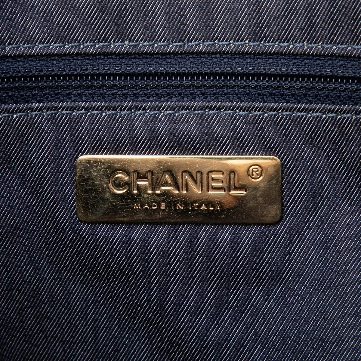 Chanel Crumpled Calfskin En Vogue Rope Satchel — White