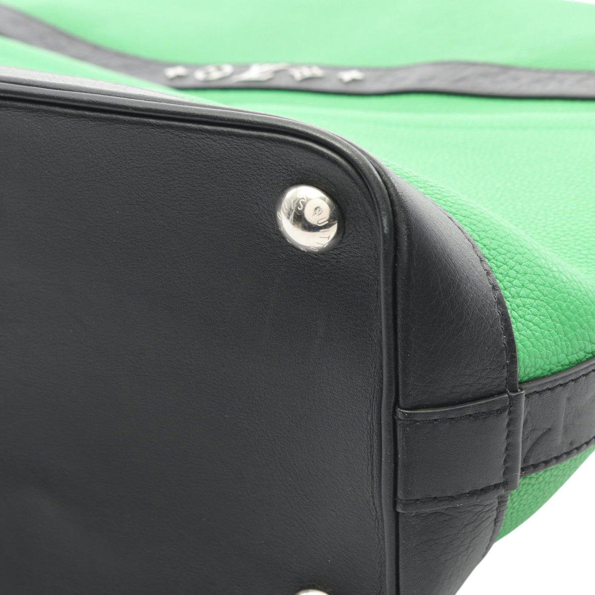 Louis Vuitton Leather Cruiser GM