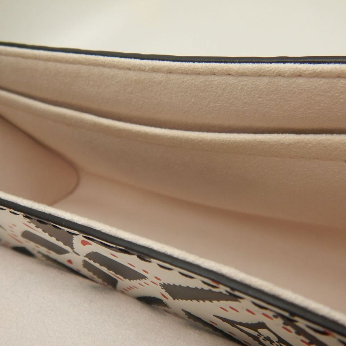 Louis Vuitton Graphic Print Calfskin Twist MM