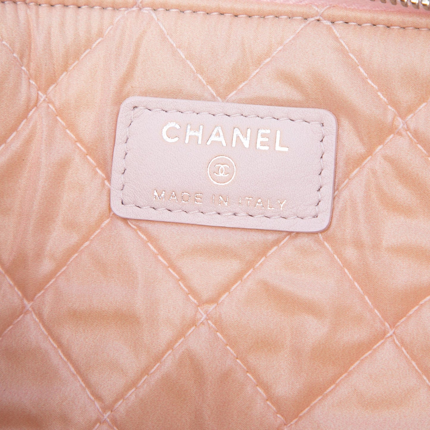Chanel Medium Raffia Deauville O Case Clutch