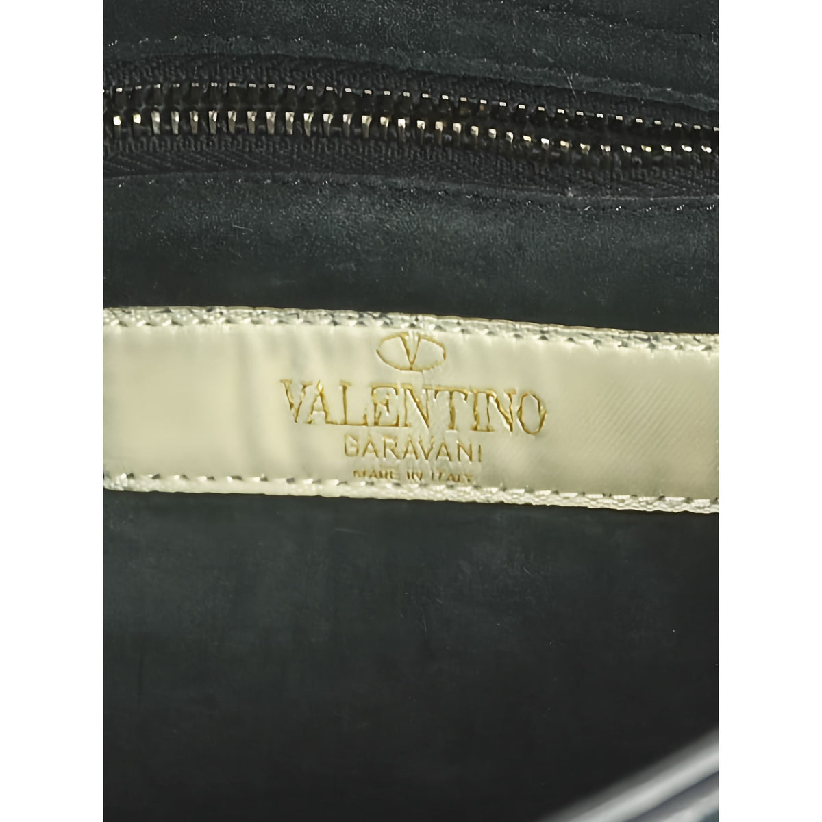Valentino Leather Rolling Rockstud Wristlet Clutch — Black