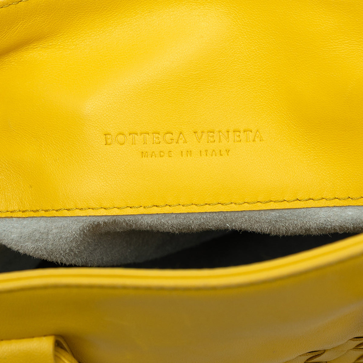 Bottega Veneta Intrecciato Trimmed Nappa Vertical Shopper Tote — Yellow
