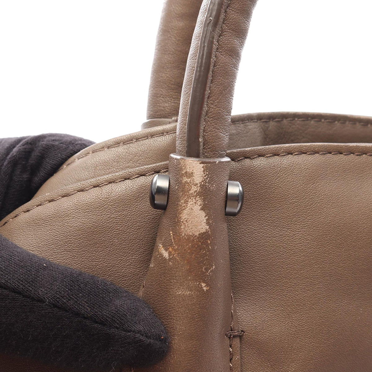 Givenchy Leather Handbag — Beige
