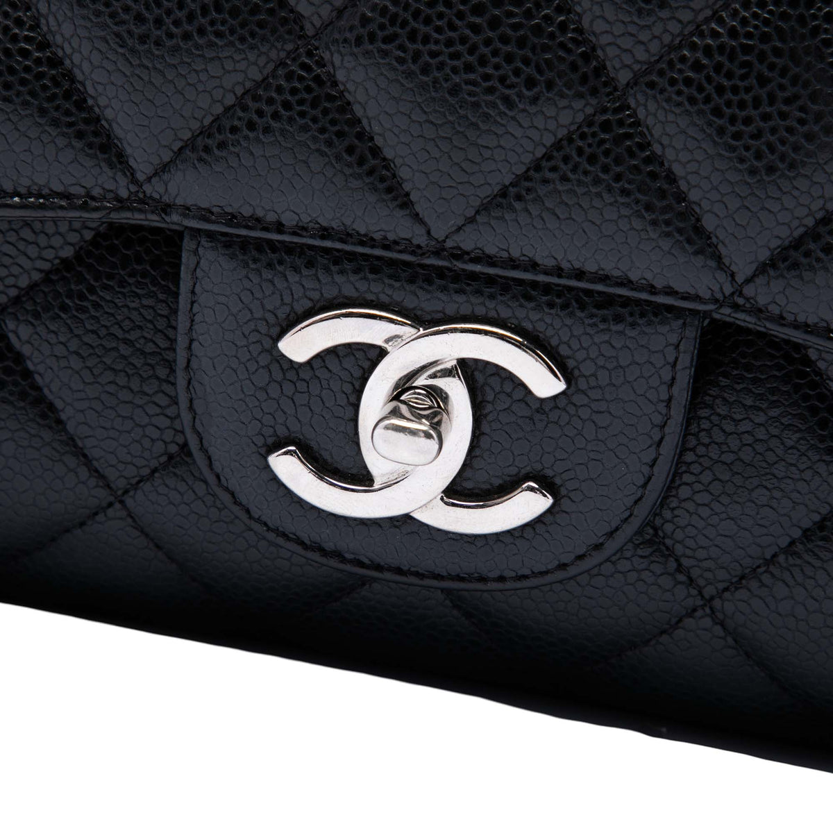 Chanel Maxi Classic Caviar Double Flap — Black