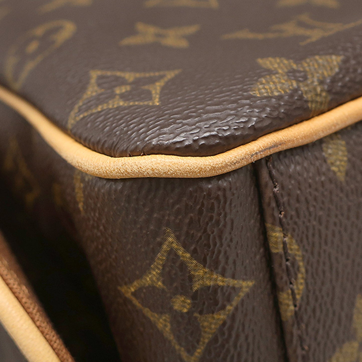 Louis Vuitton Monogram Abbesses