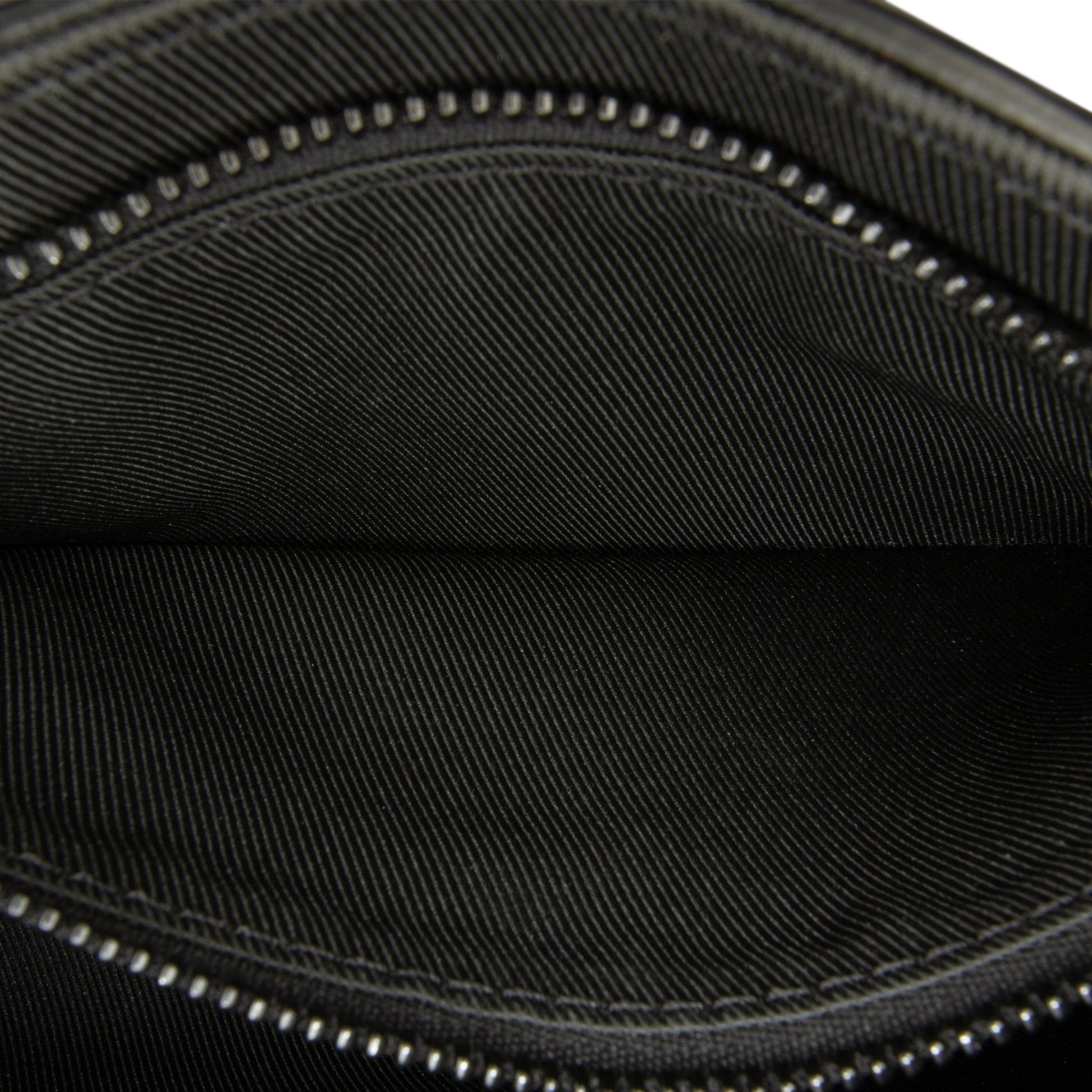 Louis Vuitton Monogram Taurillon Steamer Wearable Wallet
