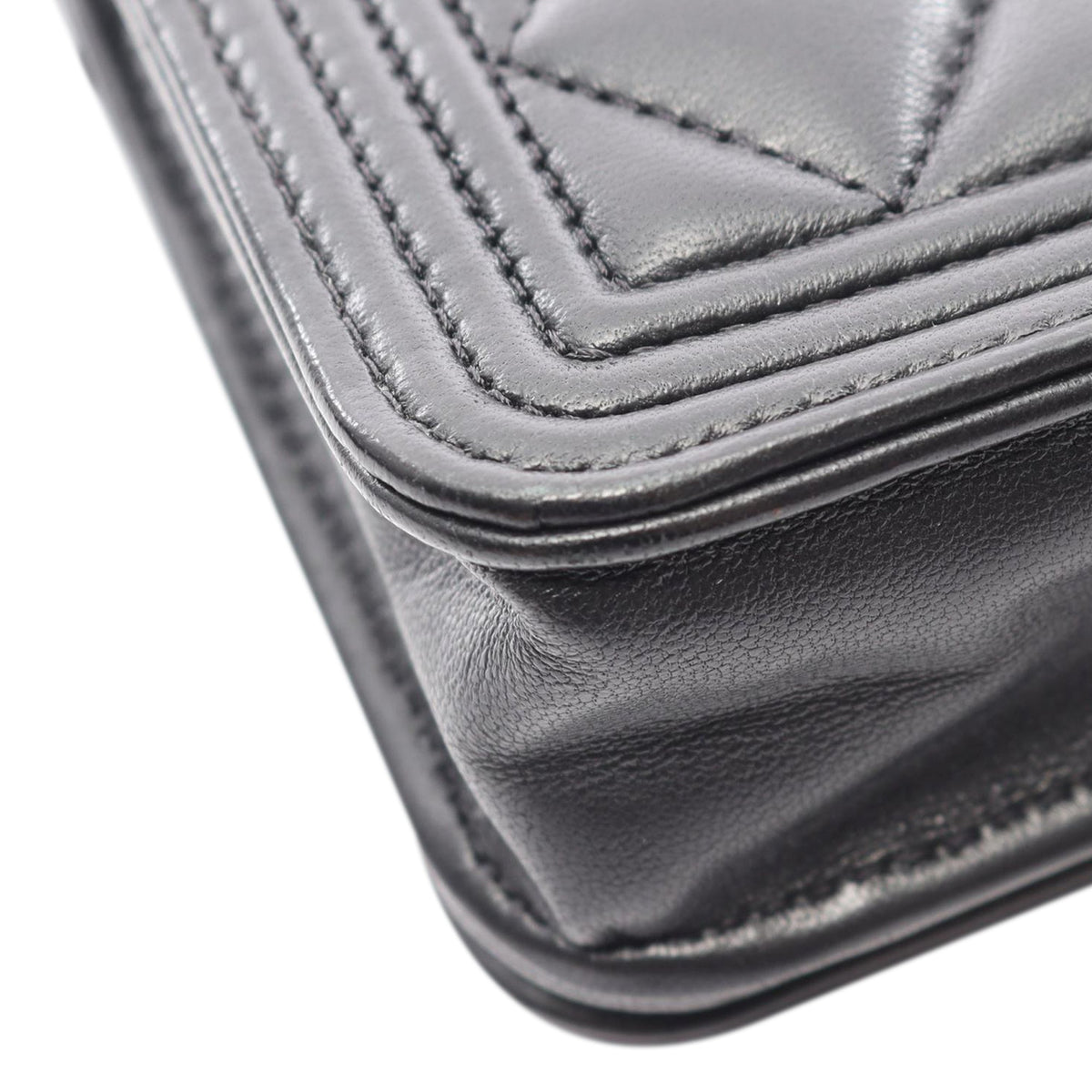 Chanel Quilted Lambskin Boy Wallet On Chain