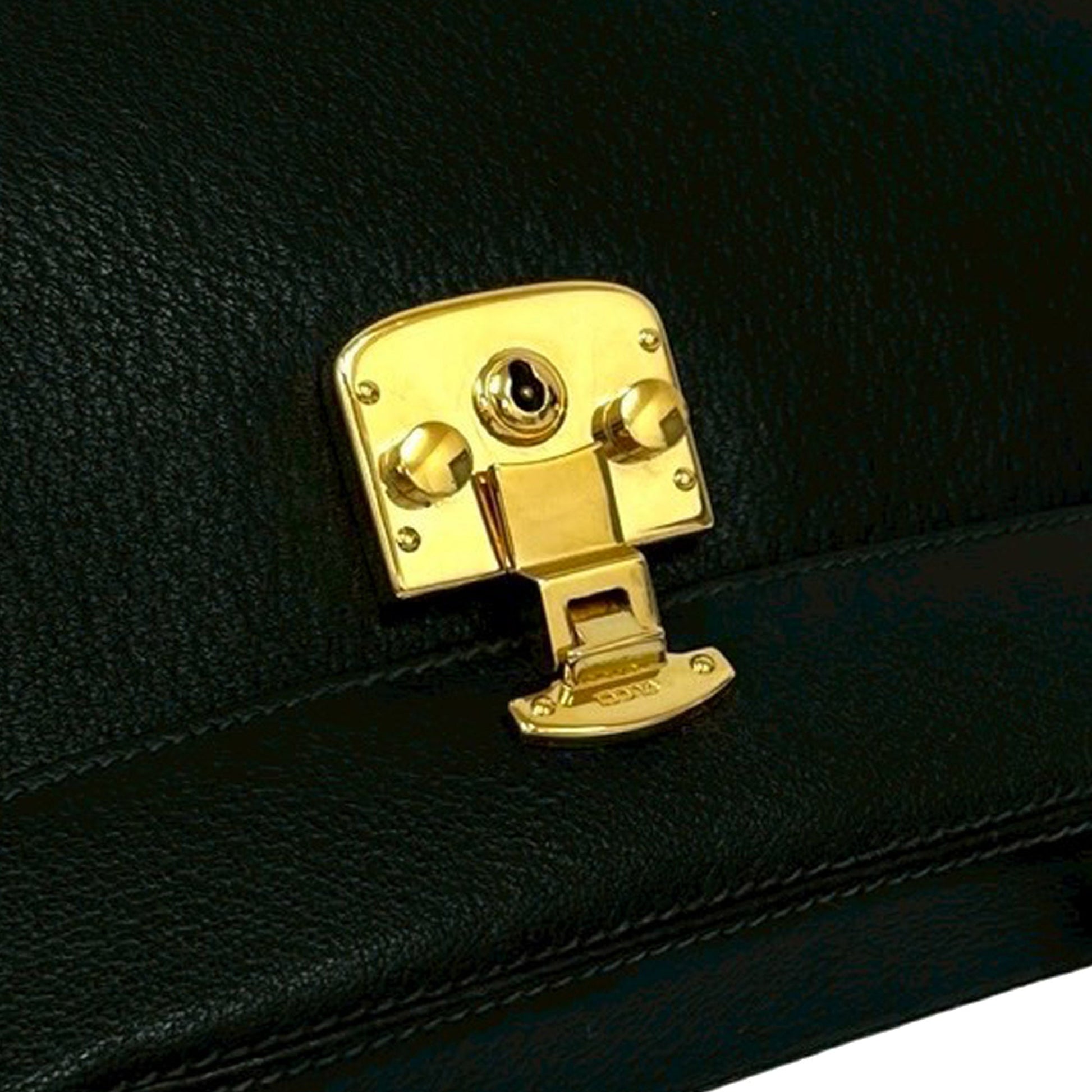 Gucci Medium Grained Calfskin Bamboo Lady Lock Handbag