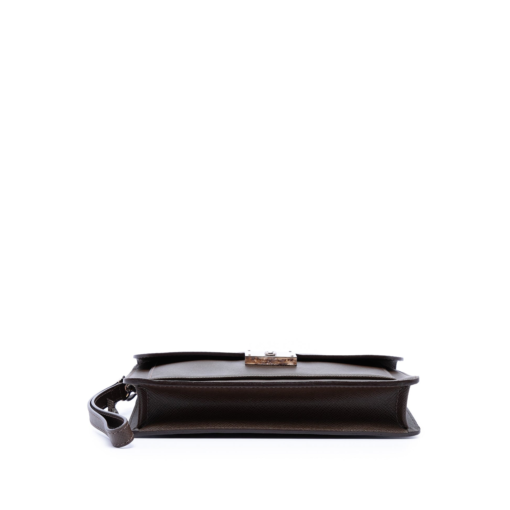 Louis Vuitton Taiga Belaia Clutch