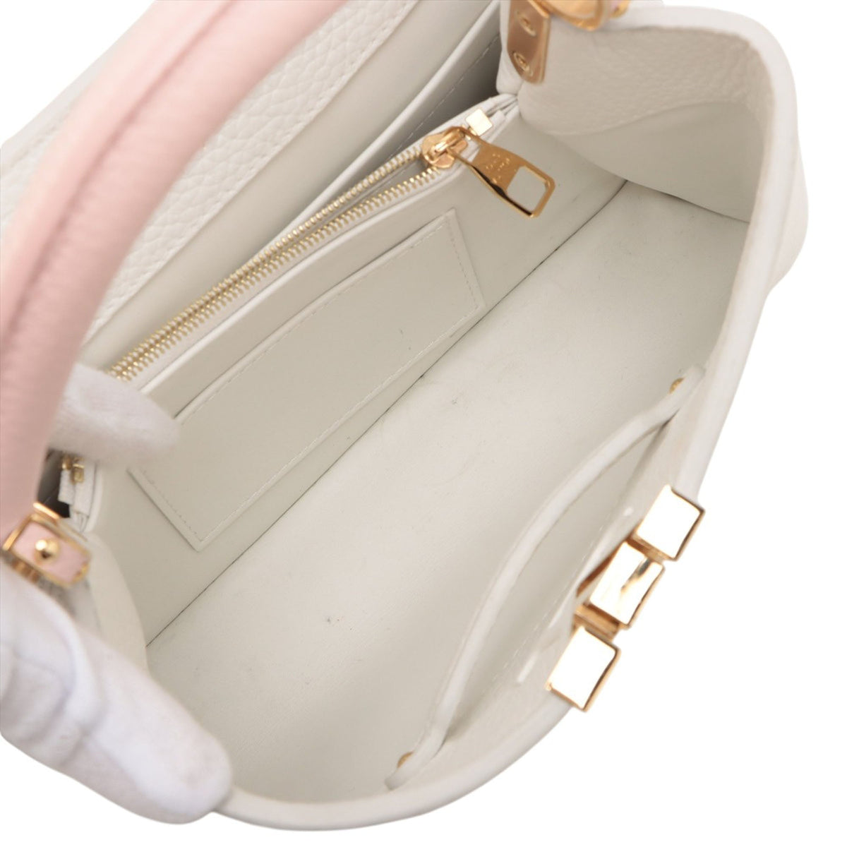 Louis Vuitton Taurillon Capucines BB
