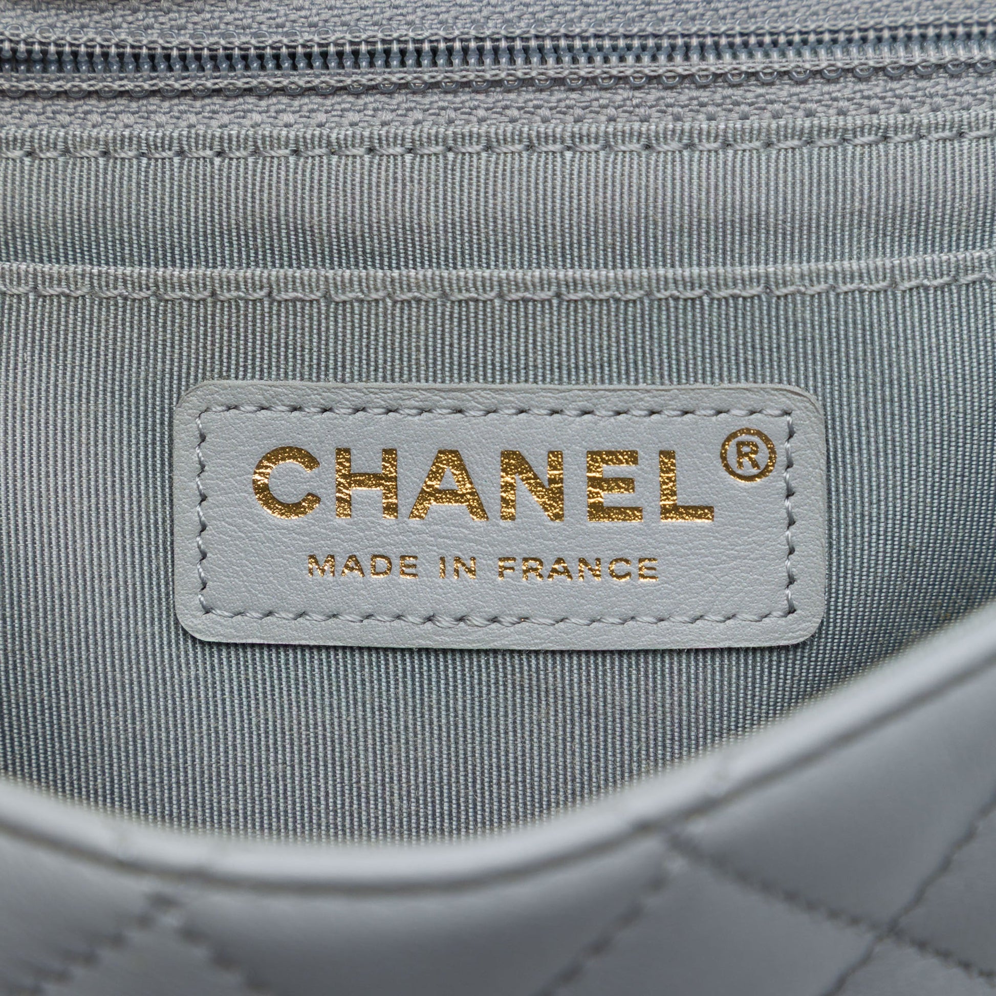 Chanel Quilted Calfskin Bolero de Chanel Flap