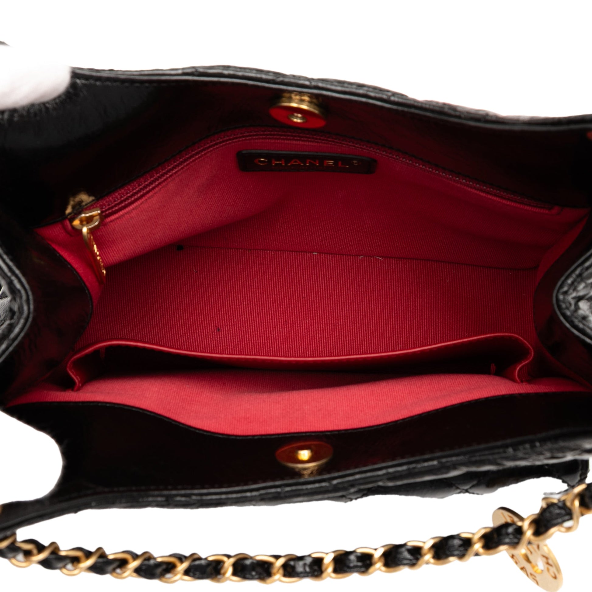 Chanel Medium Shiny Crumpled Calfskin Wavy CC Hobo