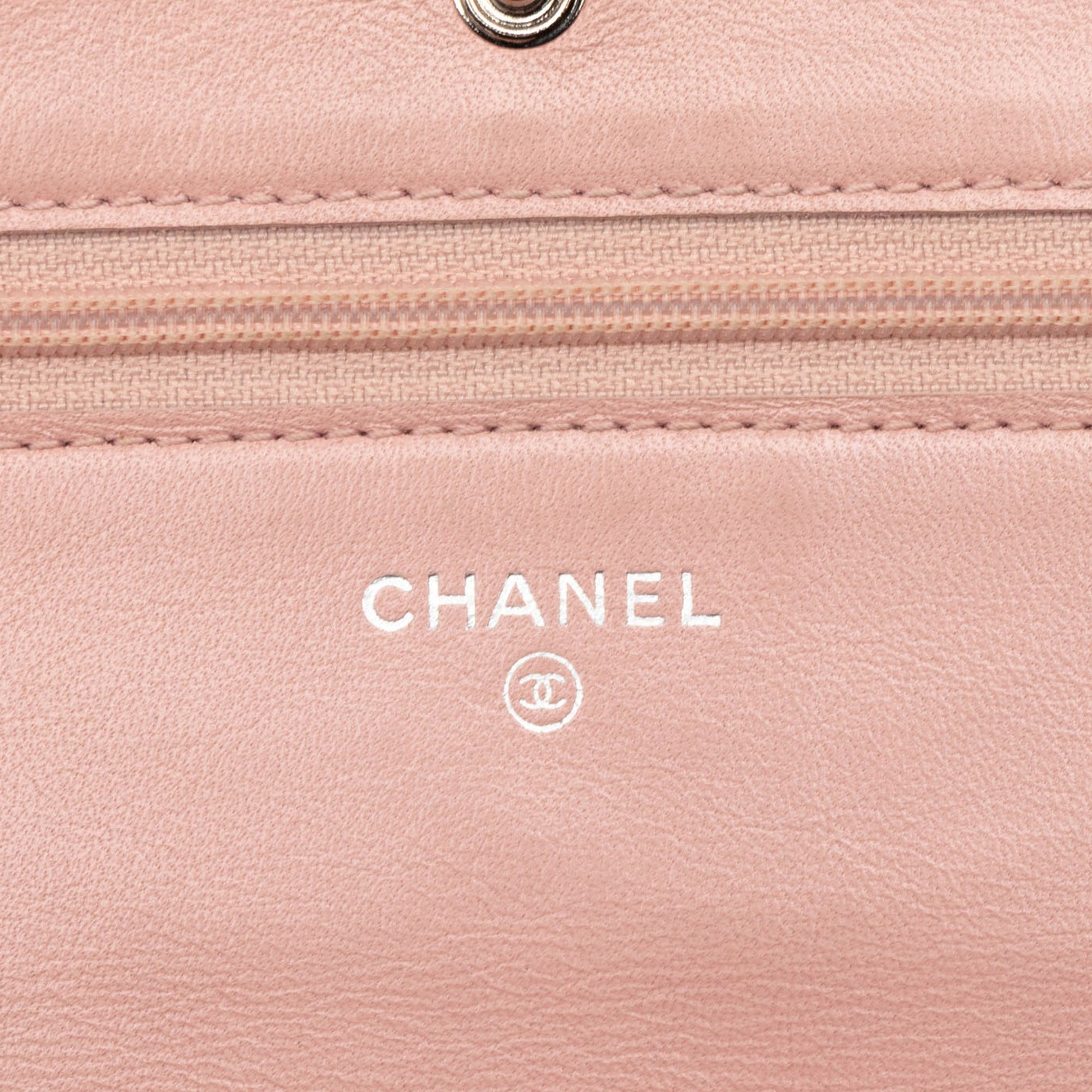 Chanel CC Caviar Wallet On Chain