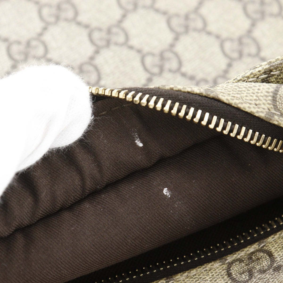Gucci GG Supreme Crossbody