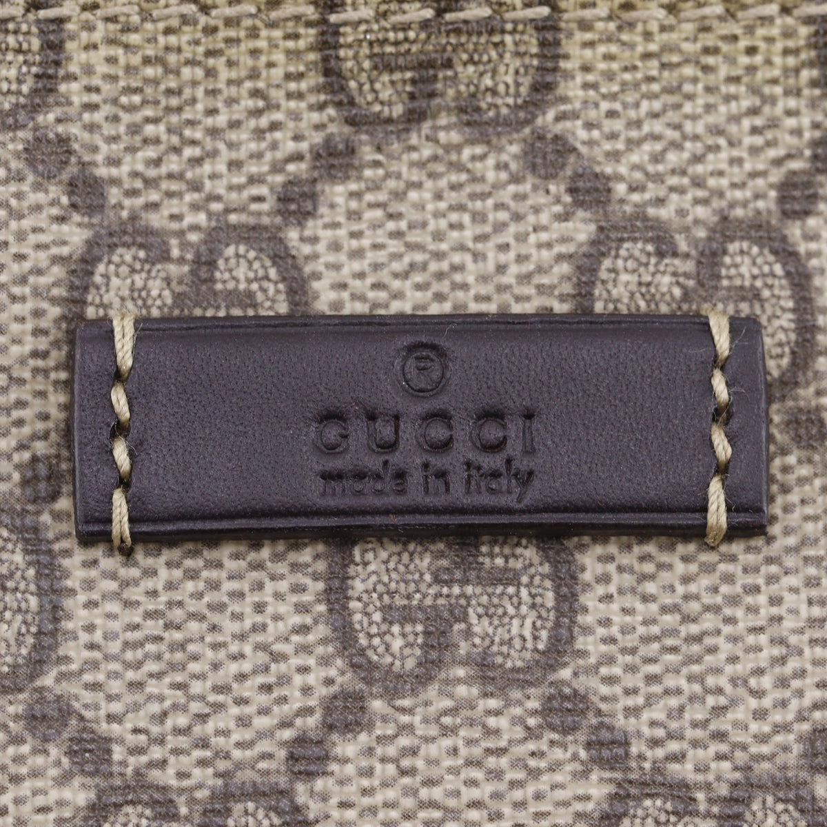 Gucci GG Supreme Crossbody