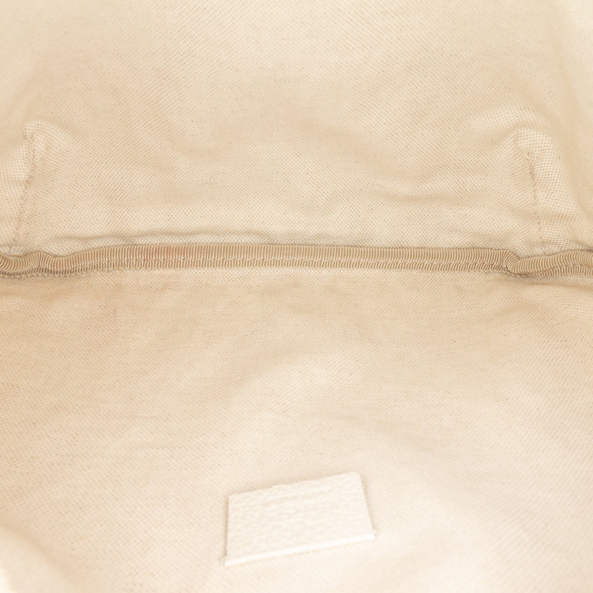 Gucci Leather Logo Belt Bag