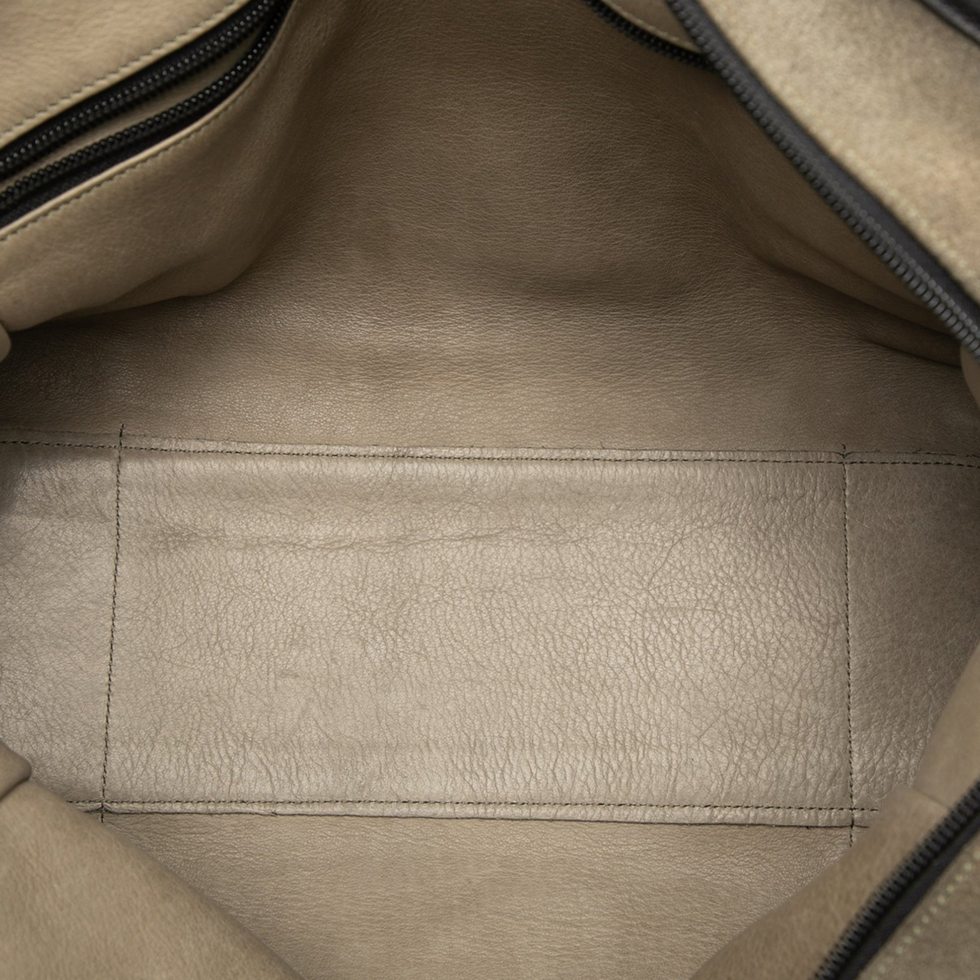 Suede Amazona 32
