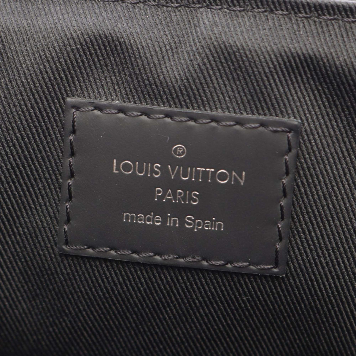 Louis Vuitton Damier Graphite District PM — Black
