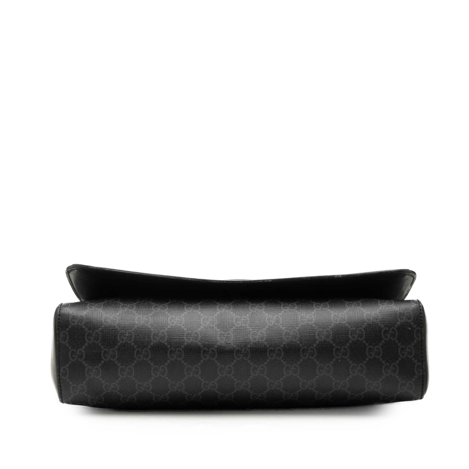 Gucci GG Supreme Web Night Courrier Crossbody