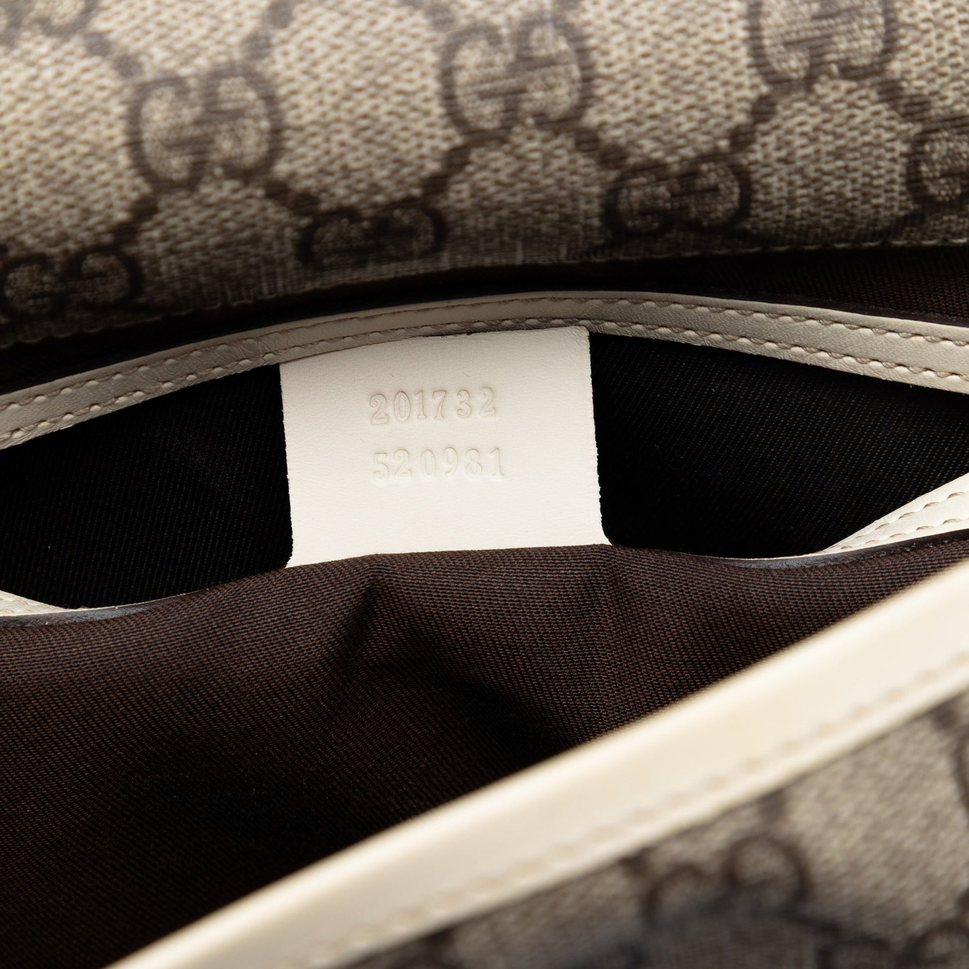 Gucci GG Supreme Crossbody