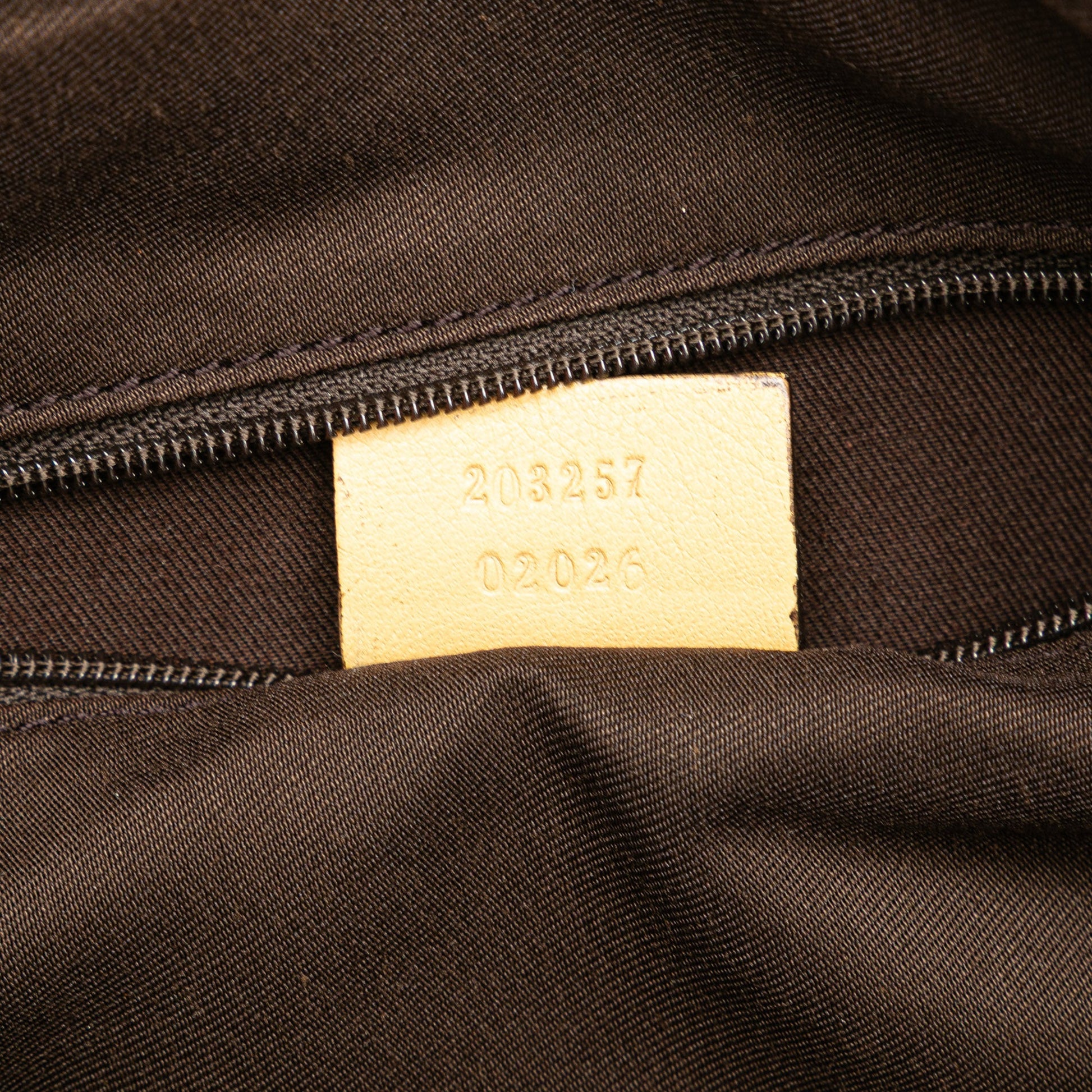 Gucci GG Canvas Abbey D Ring Crossbody