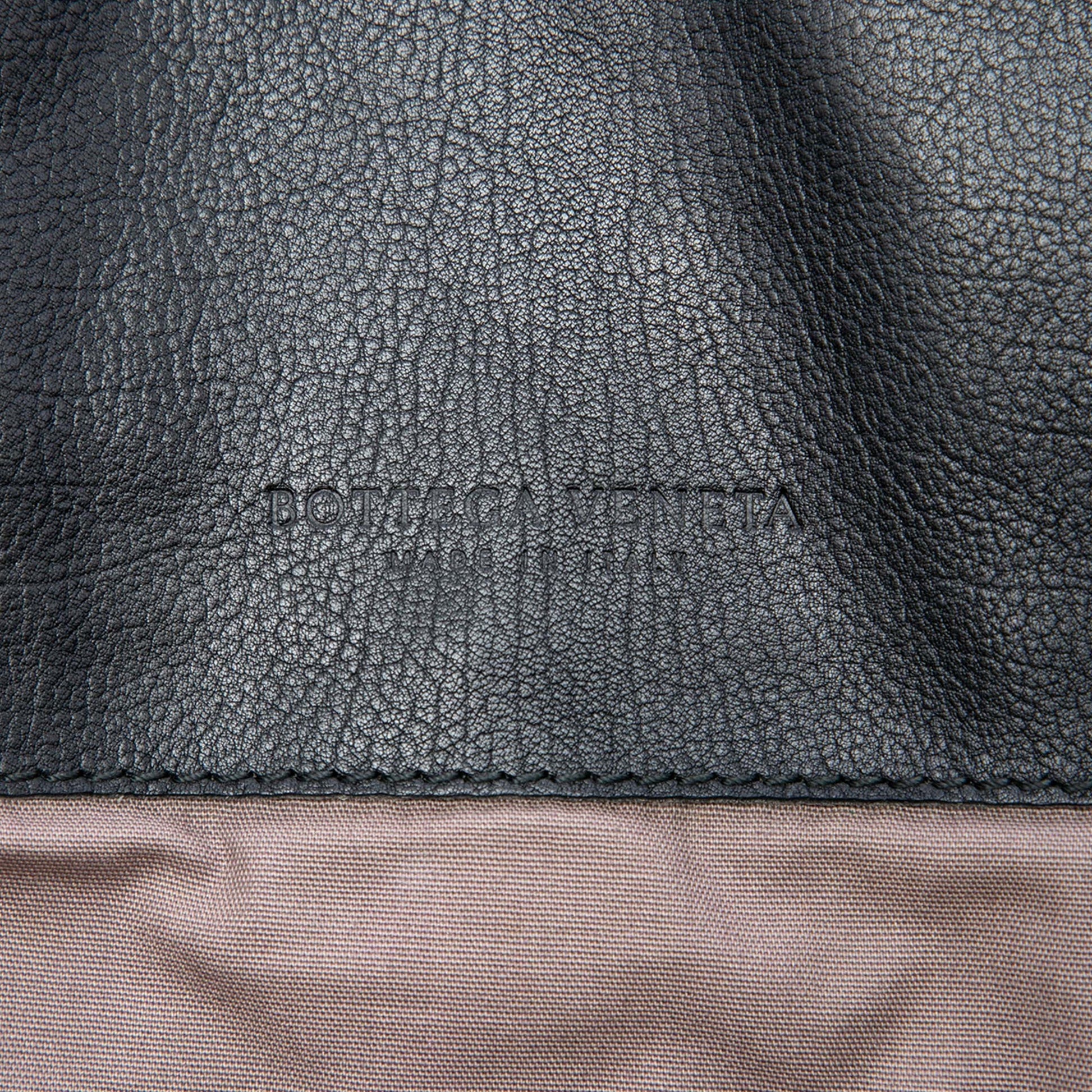 Bottega Veneta Intrecciato Trimmed Leather Oculus Tote