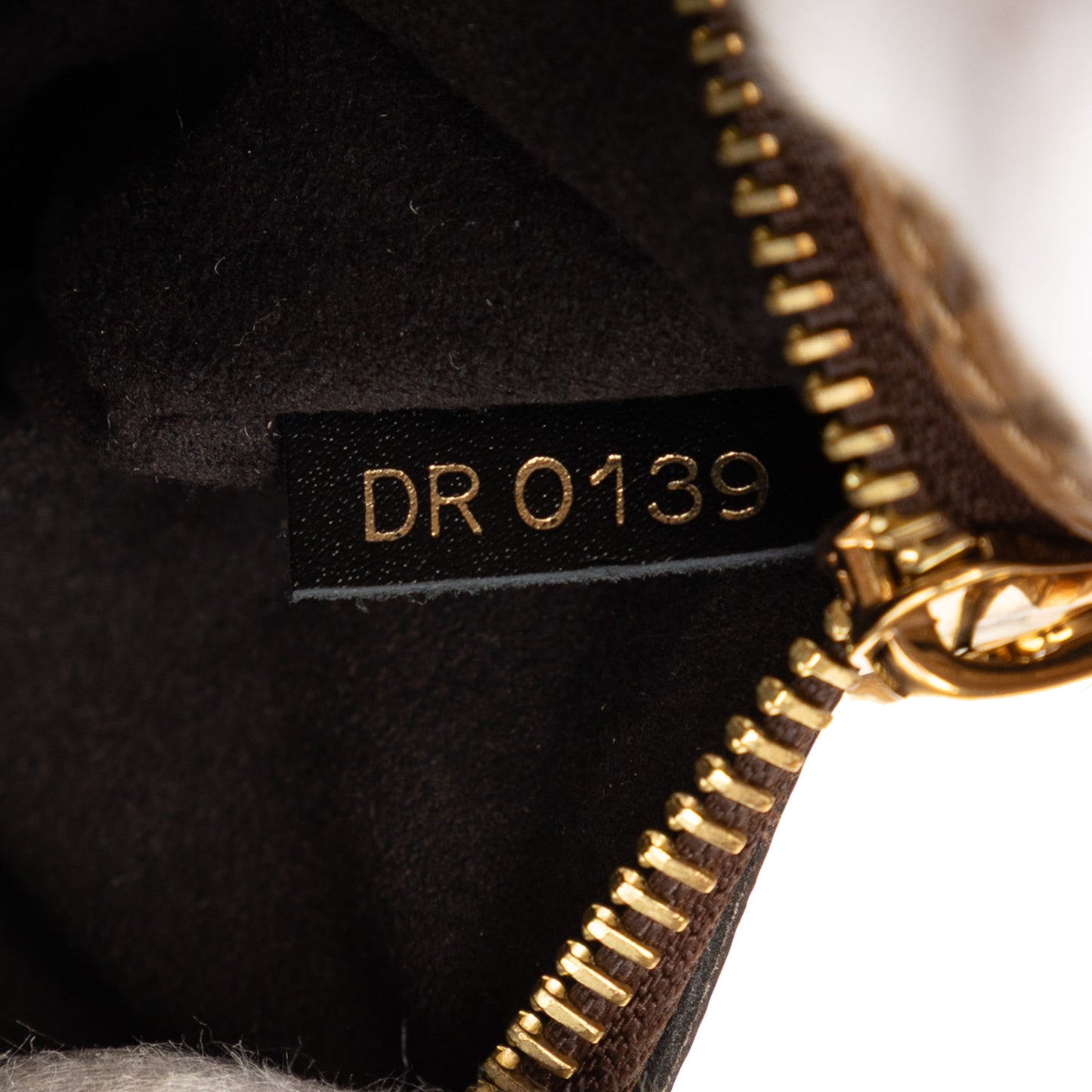 Louis Vuitton Monogram Reverse Pochette Metis
