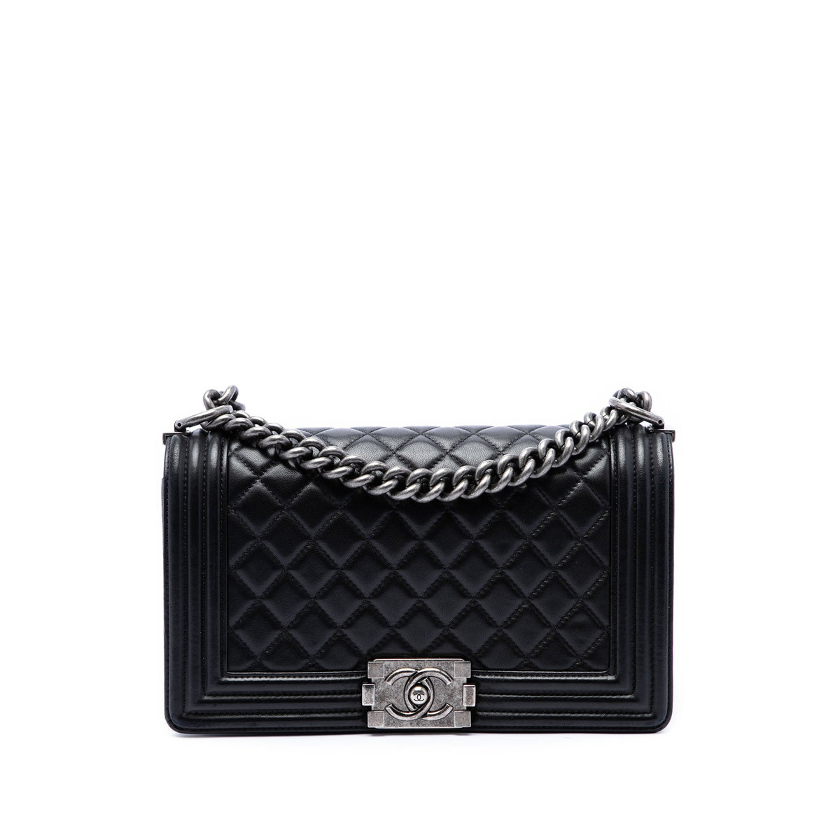 Chanel Old Medium Quilted Lambskin Boy Flap — Black