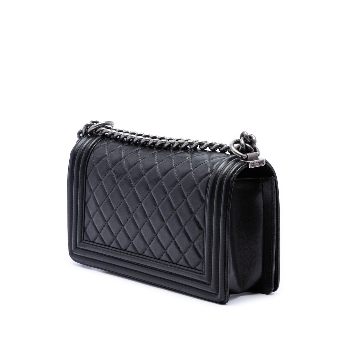 Chanel Old Medium Quilted Lambskin Boy Flap — Black