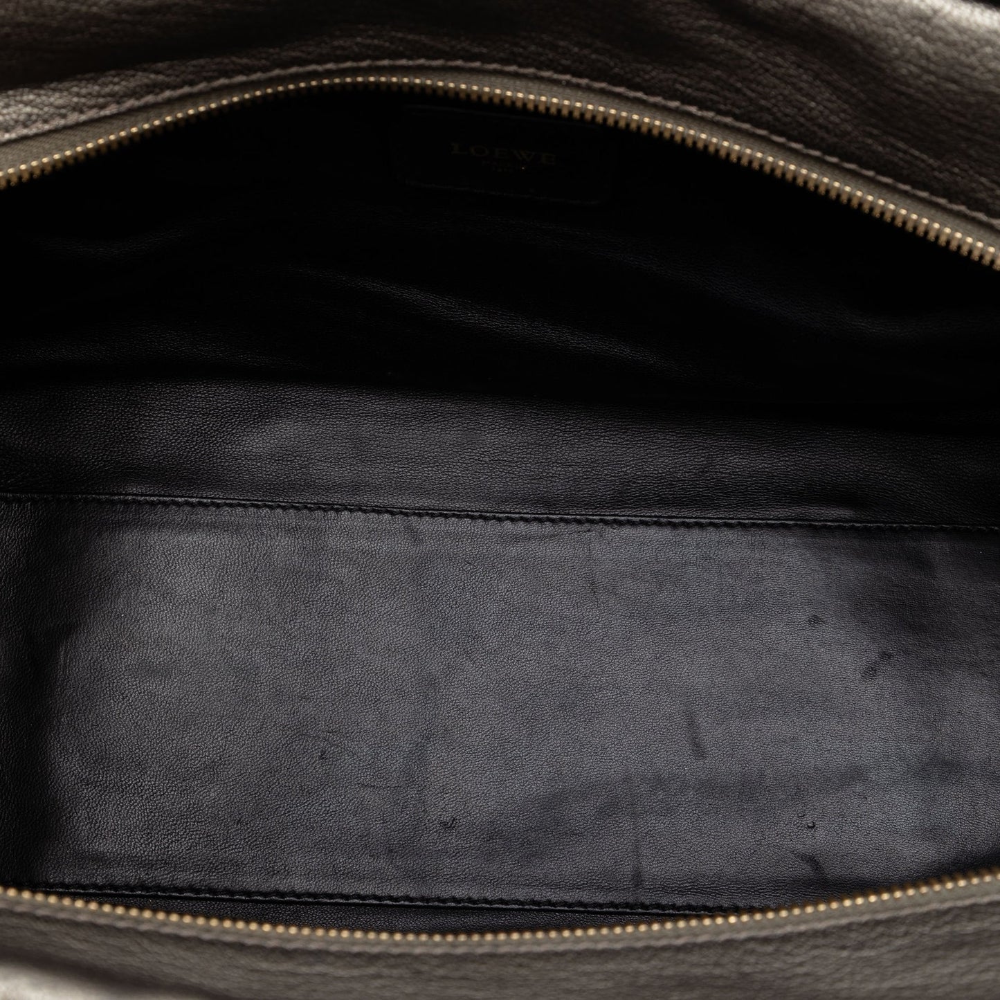 LOEWE Metallic Goatskin Amazona 36