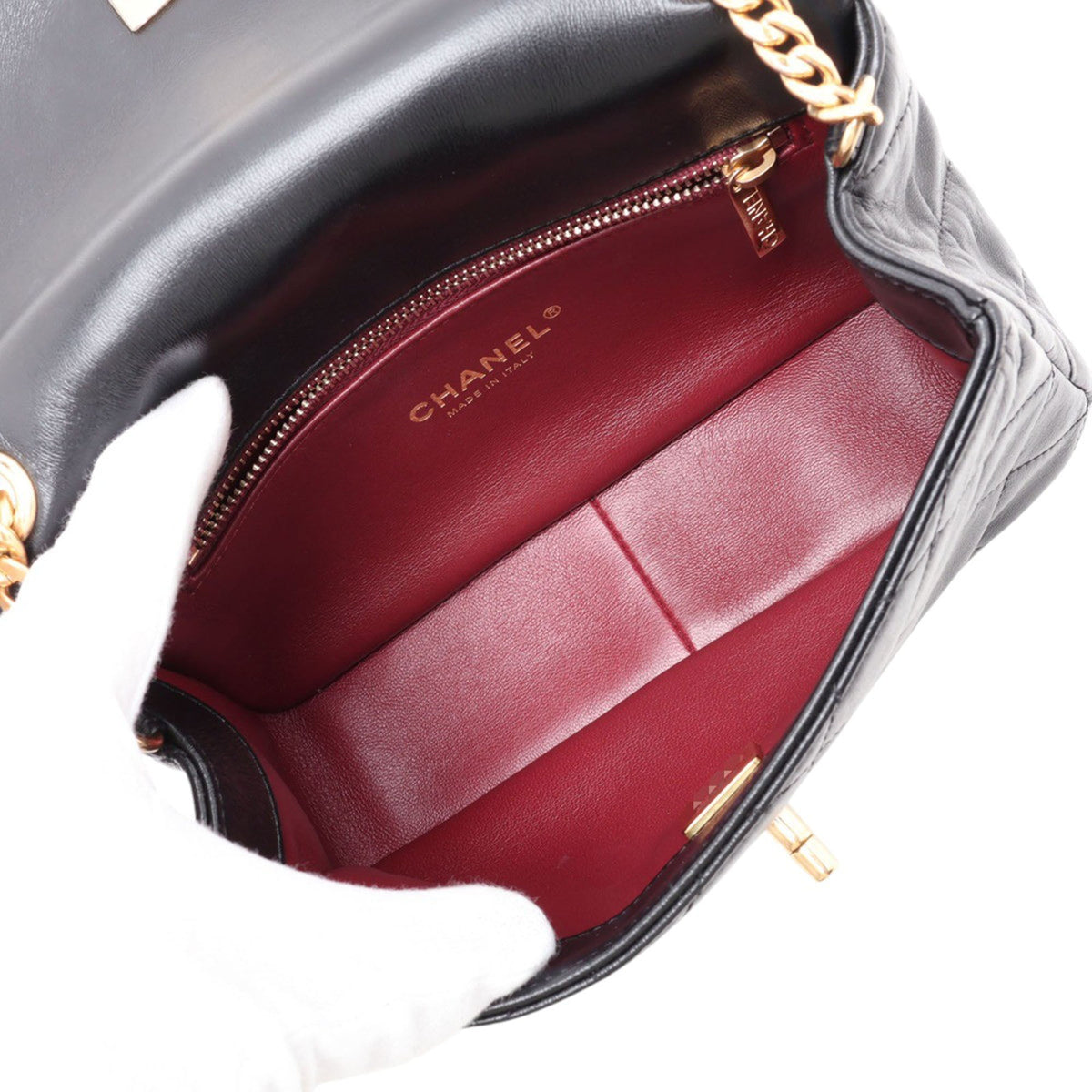 Chanel CC Quilted Lambskin Bead Single Flap — Black