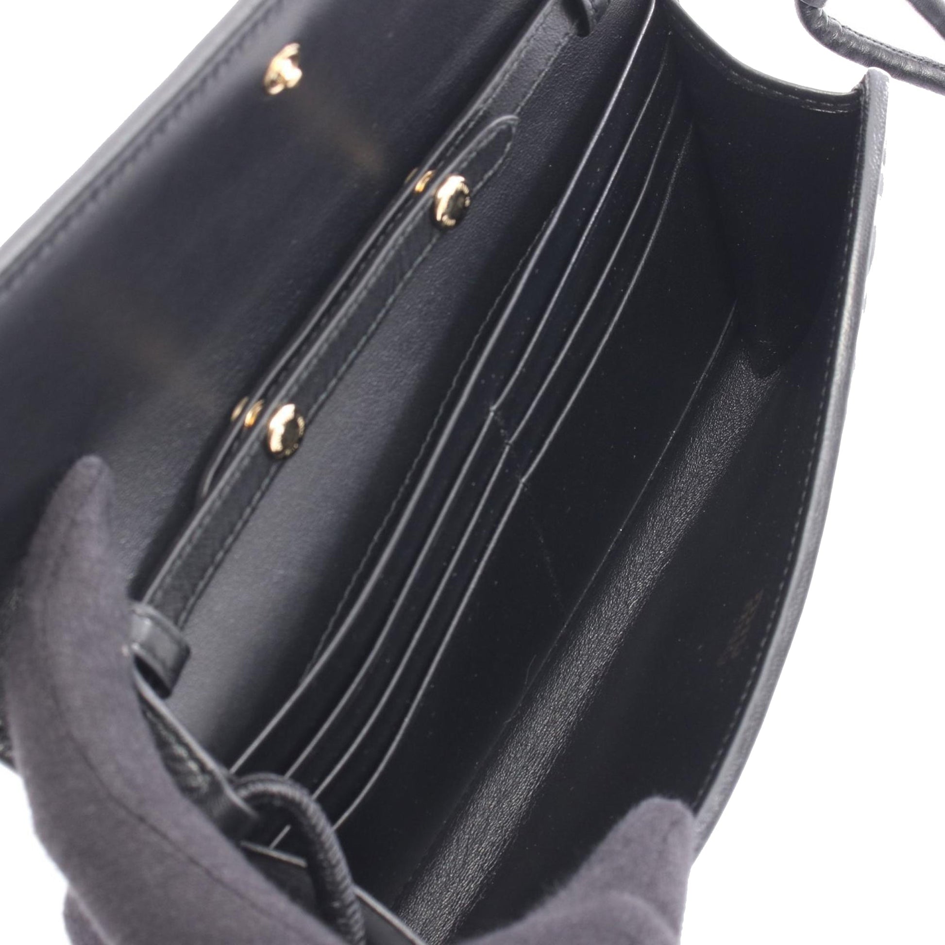 Miu Miu Matellase Nappa Wallet On Chain