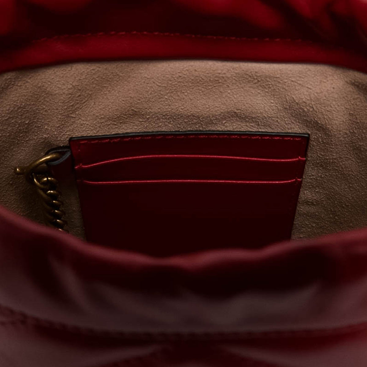 Gucci Small GG Marmont Matelasse Calfskin Bucket Bag — Red