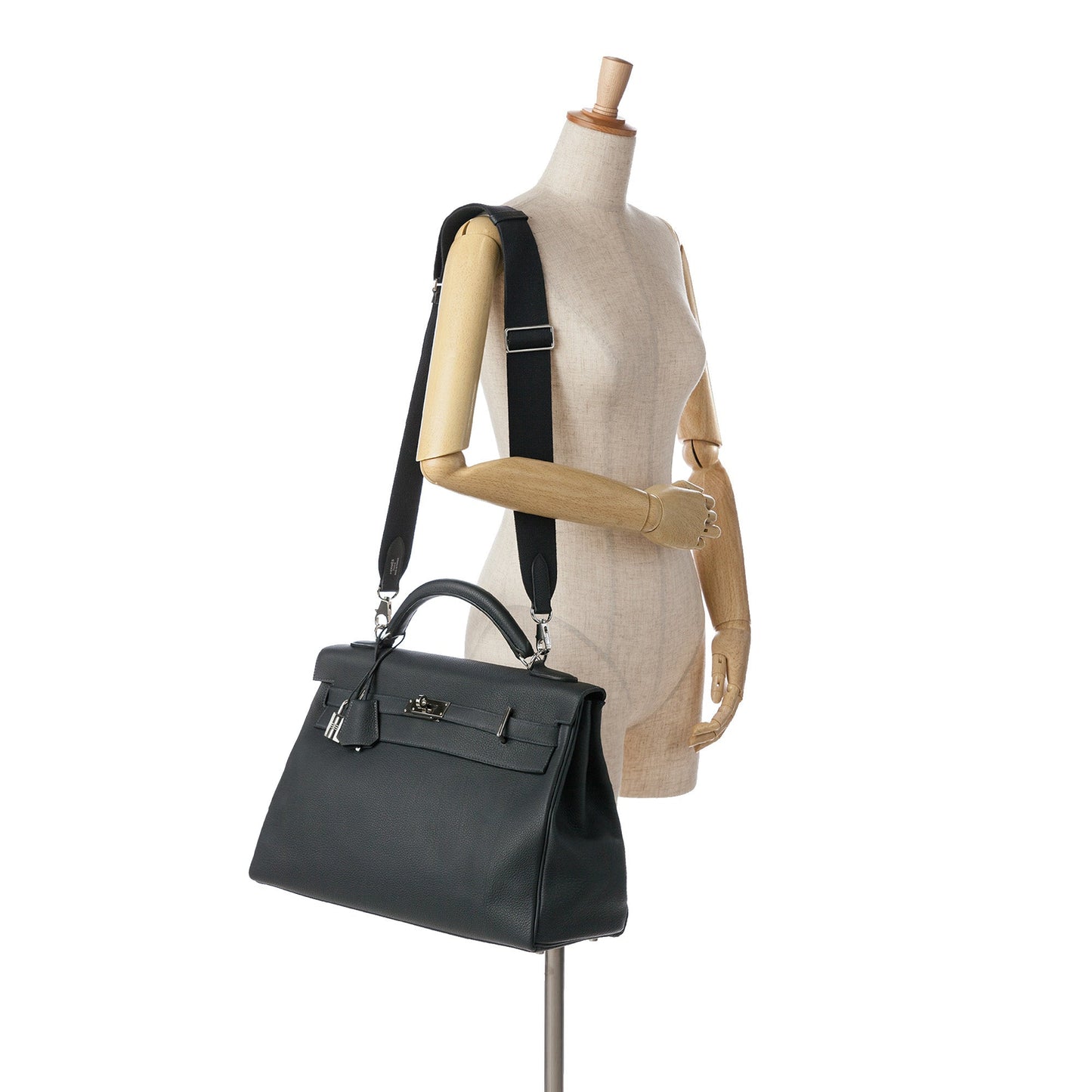 Hermès Togo Maxi Kelly 42