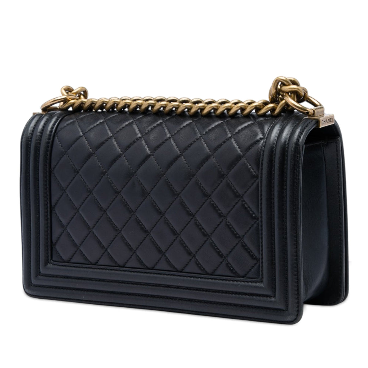 Chanel Old Medium Quilted Lambskin Boy Flap — Black