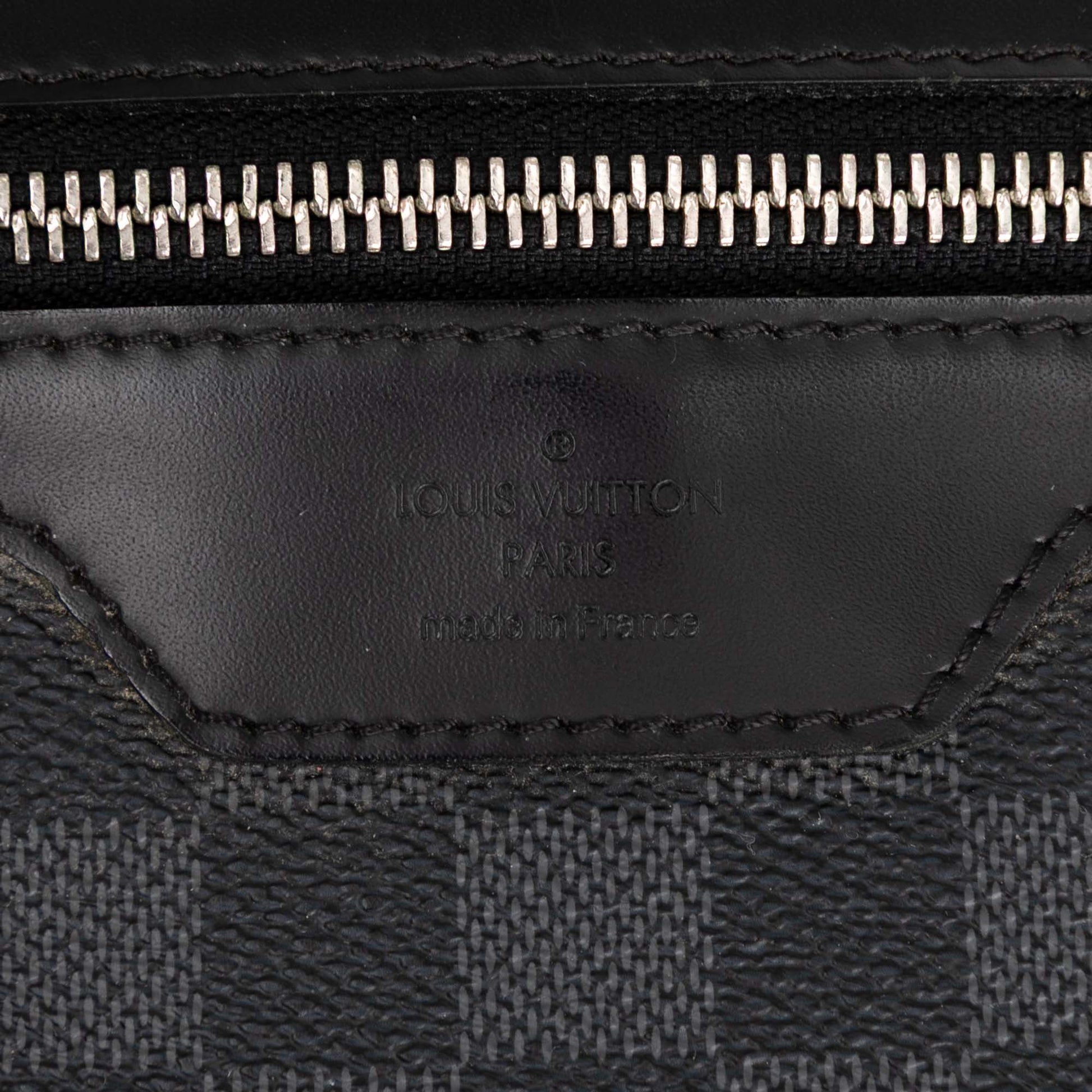 Louis Vuitton Damier Graphite Mick MM