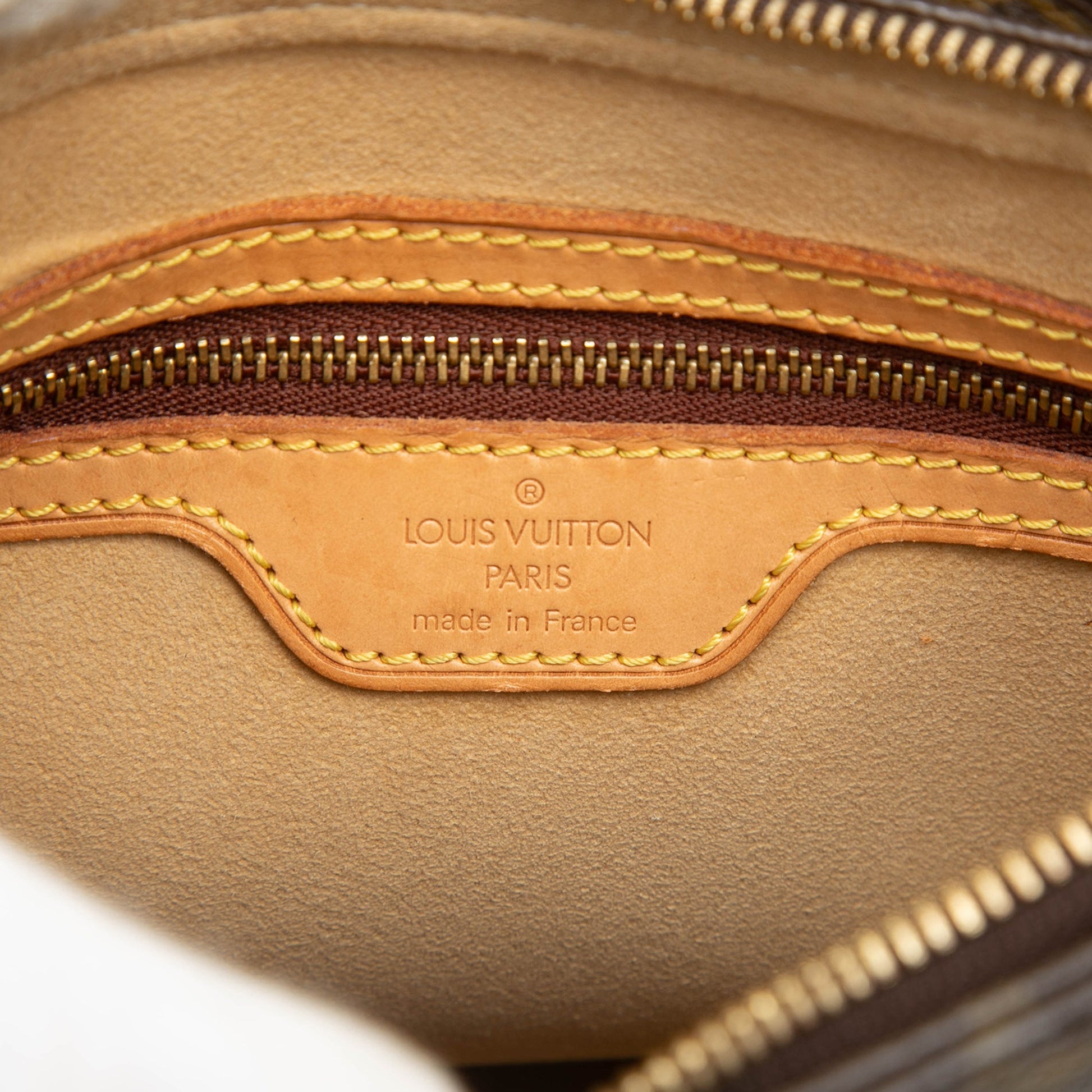 Louis Vuitton Monogram Looping MM