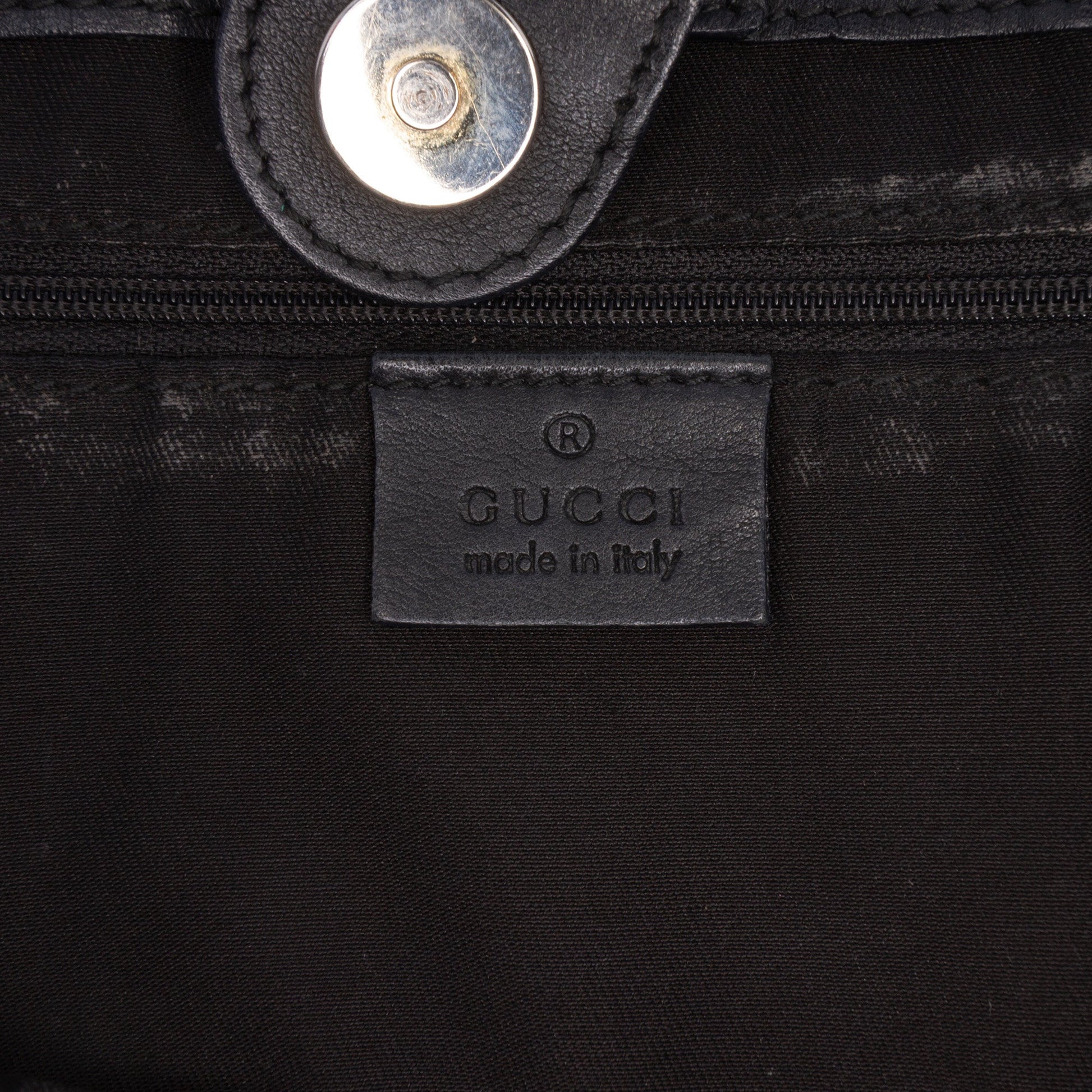 Gucci GG Canvas Abbey D Ring Handbag