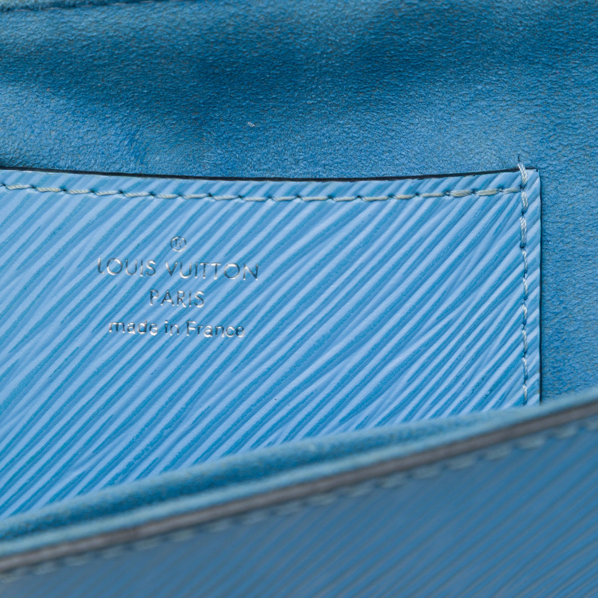 Louis Vuitton Epi Early Bird Twist MM — Blue