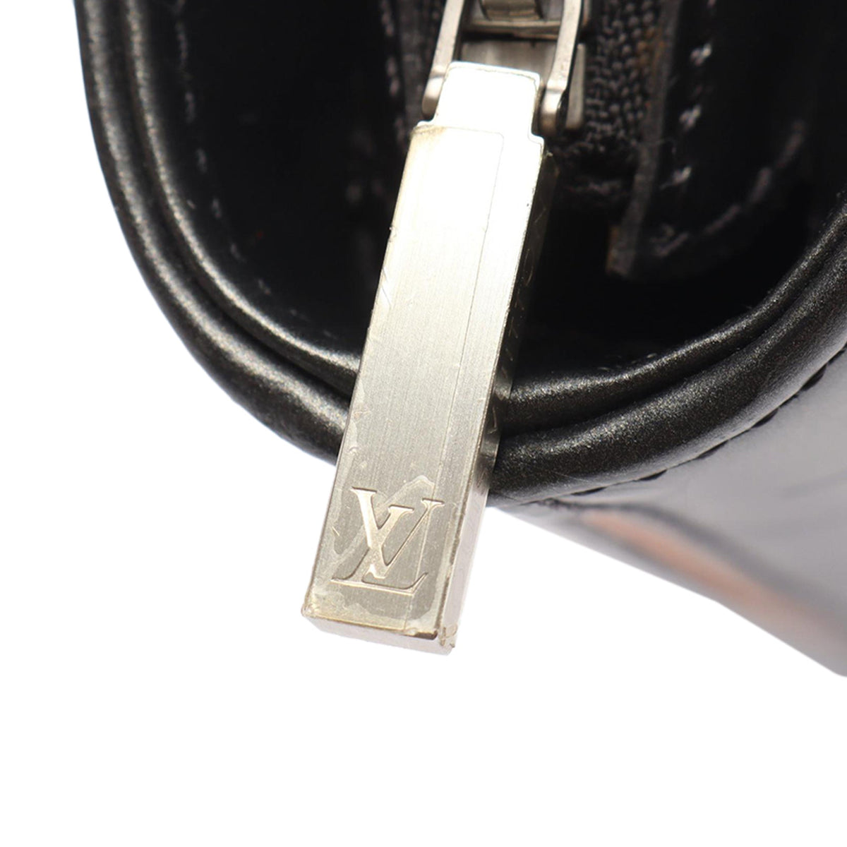 Louis Vuitton Monogram Mat Wilwood — Gray