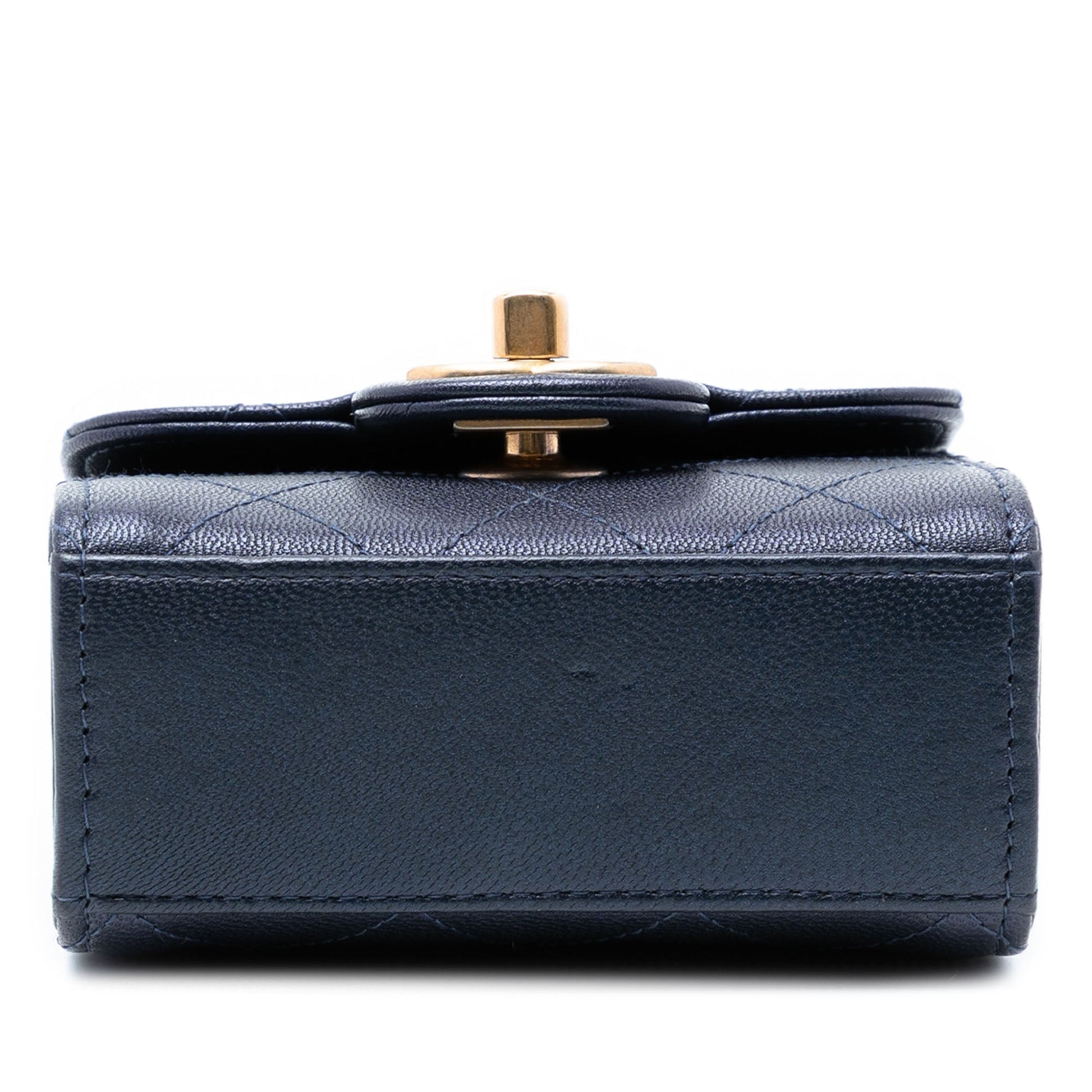 Mini Quilted Goatskin Vertical Chic Pearls Flap Clutch With Chain