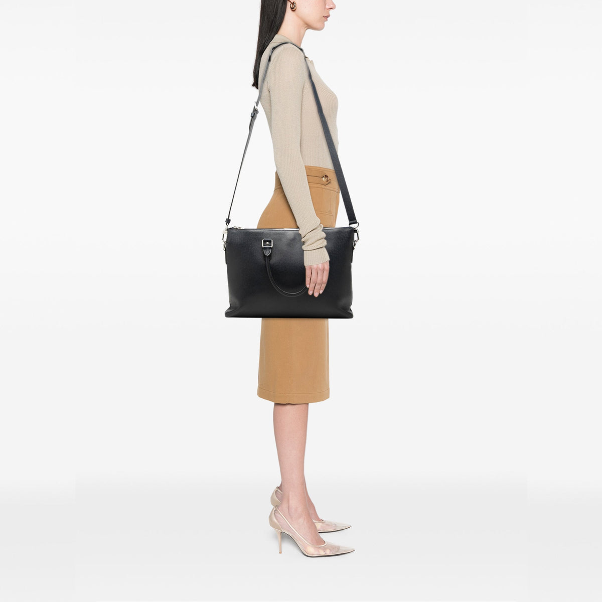 Louis Vuitton Taiga Anton Soft Briefcase