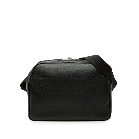 Louis Vuitton Taiga Reporter PM