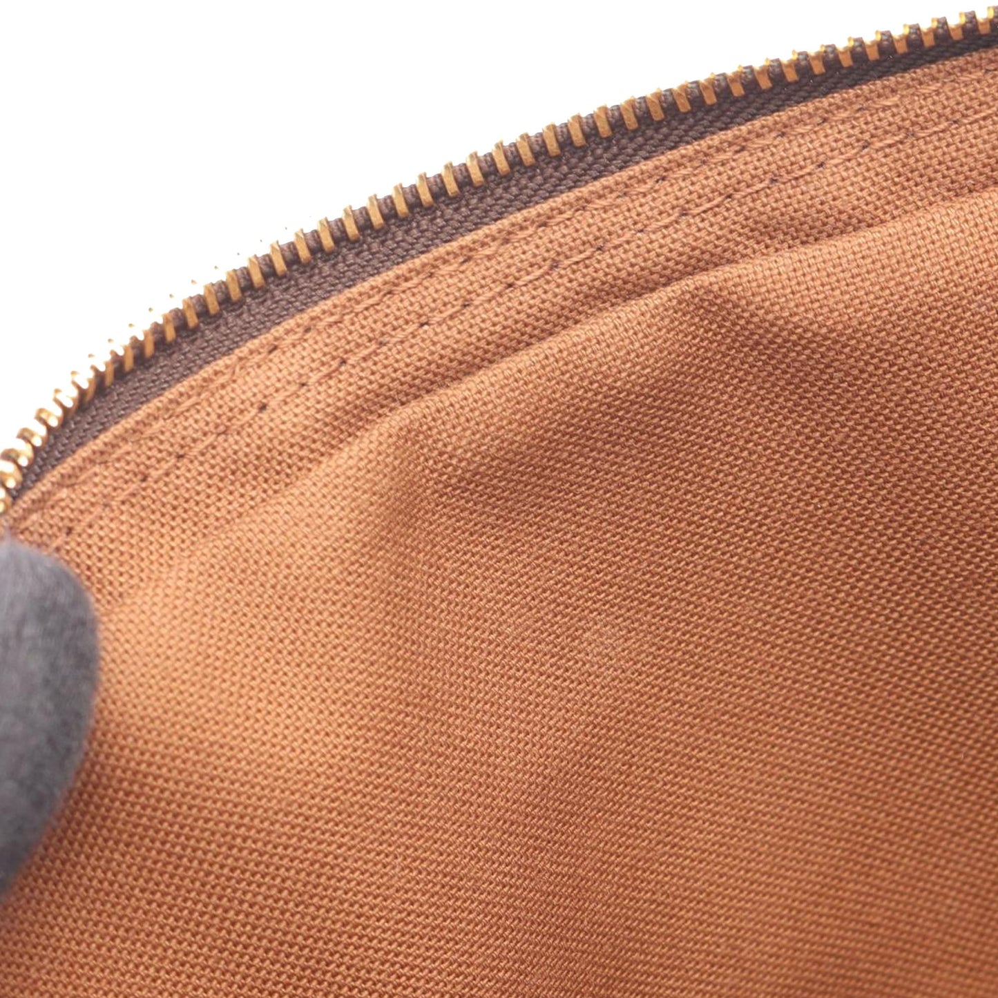Louis Vuitton Monogram Trotteur Beaubourg