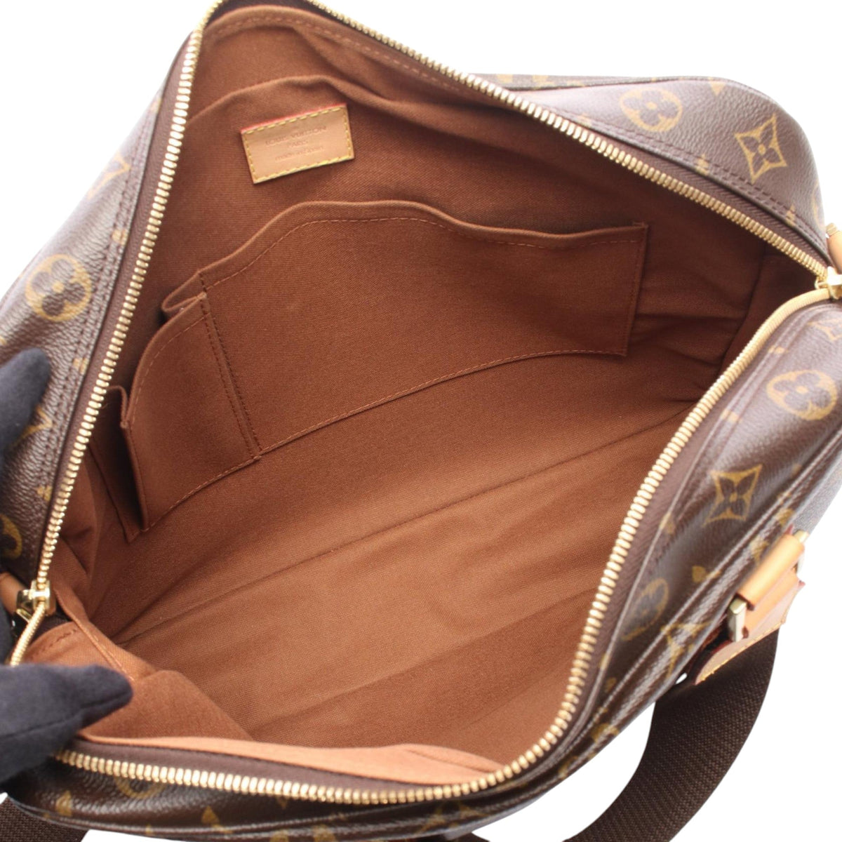 Louis Vuitton Monogram Sac Bosphore