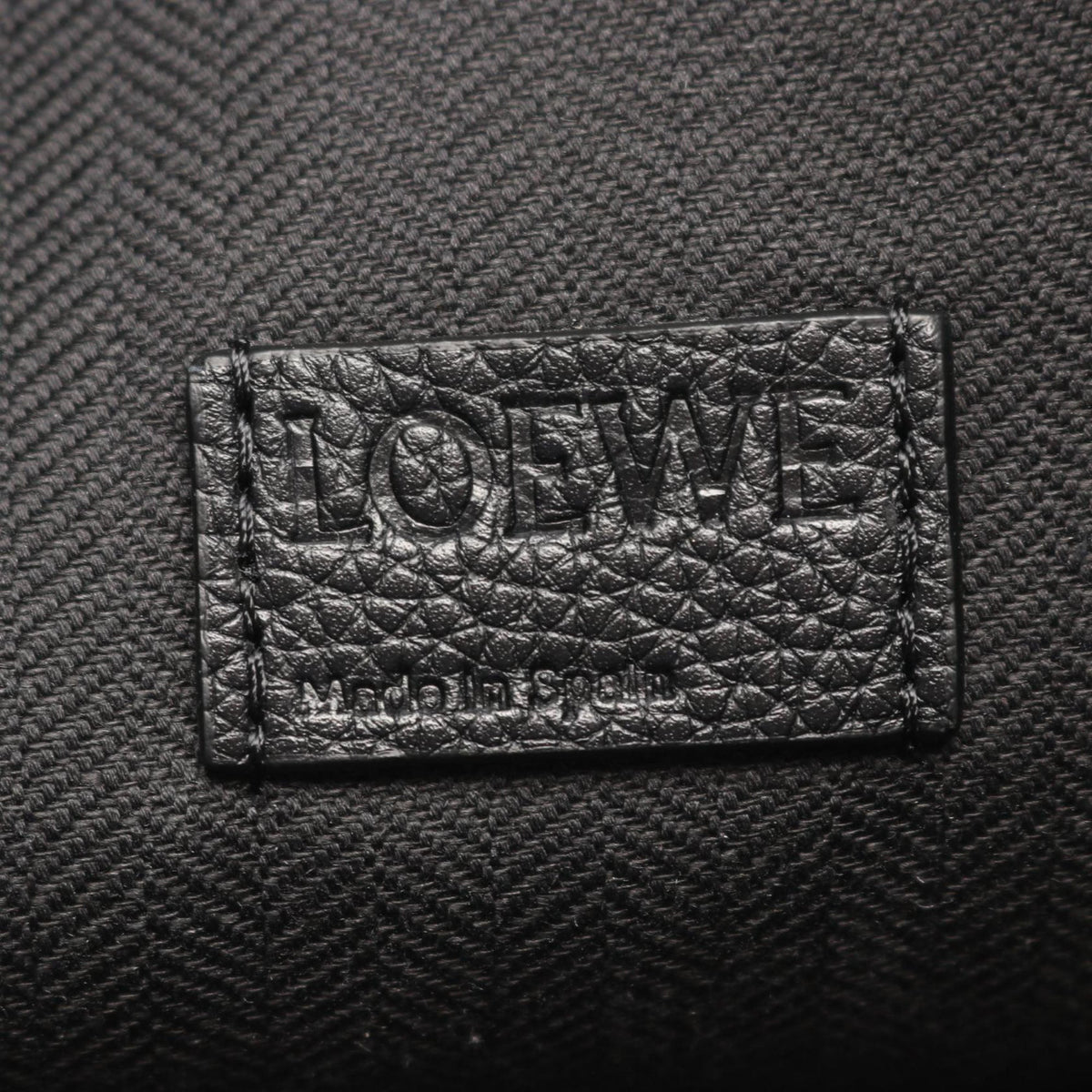 LOEWE Leather Loop Zip Tote
